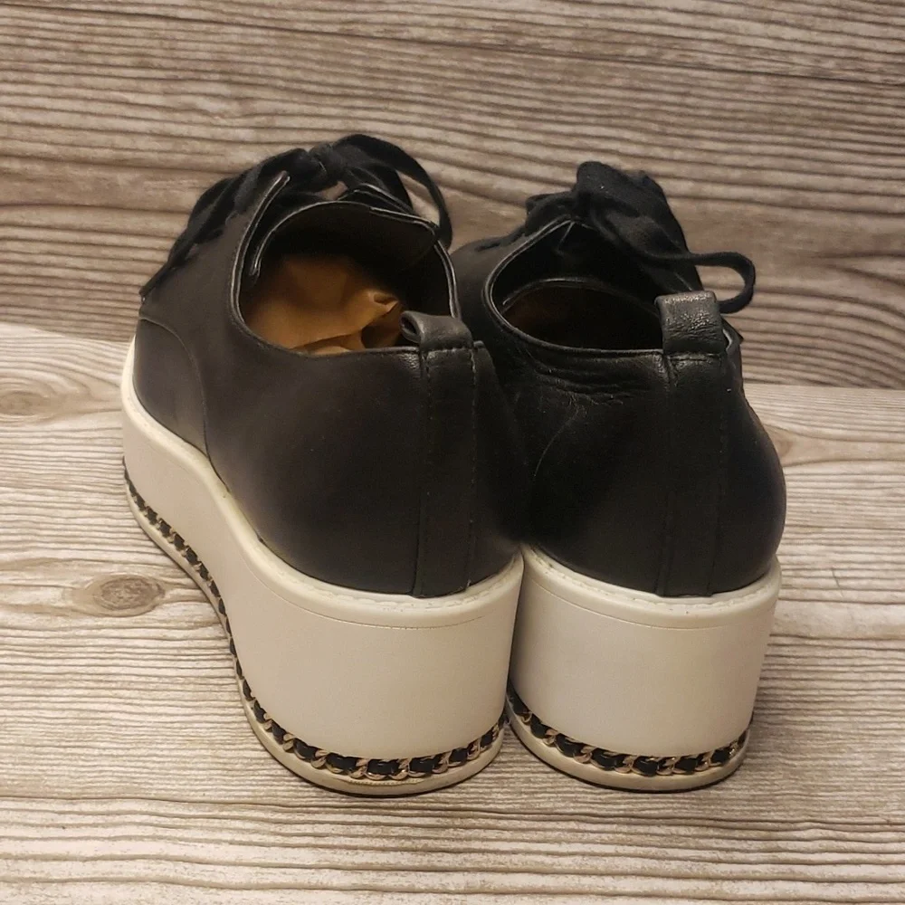 Karl Lagerfeld Bali Black soft leather platforms woman laces shoes size 8.5